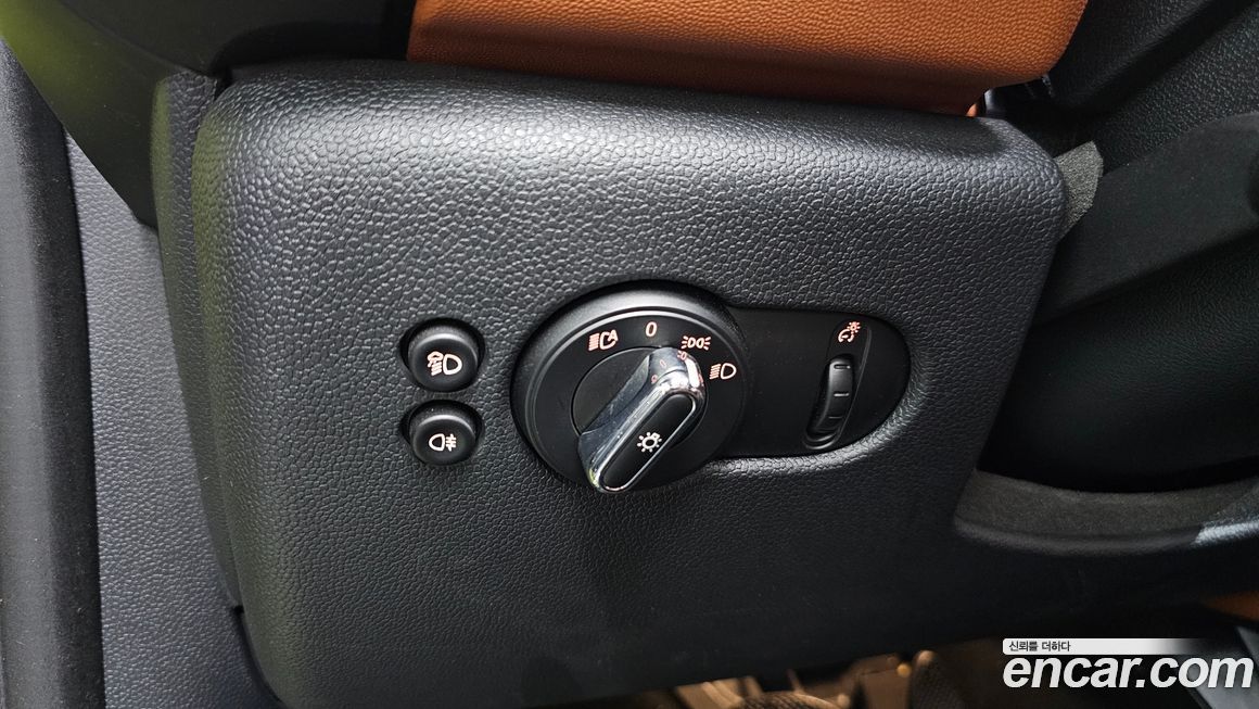 Mini Cooper Convertible 2022