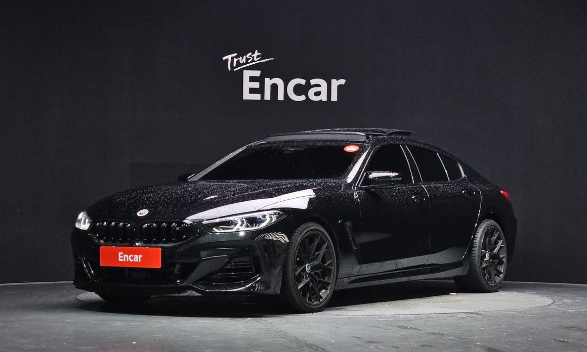 BMW 8-Series 2024