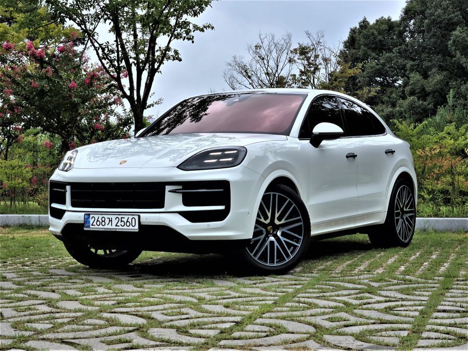 Porsche Cayenne 2024