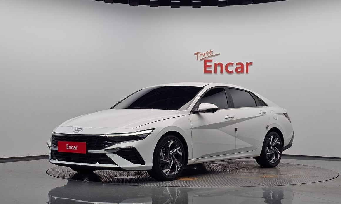 Hyundai AVANTE 2024