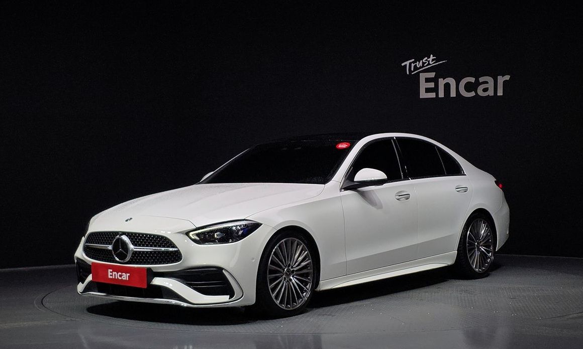 Mercedes-Benz C-Class 2023