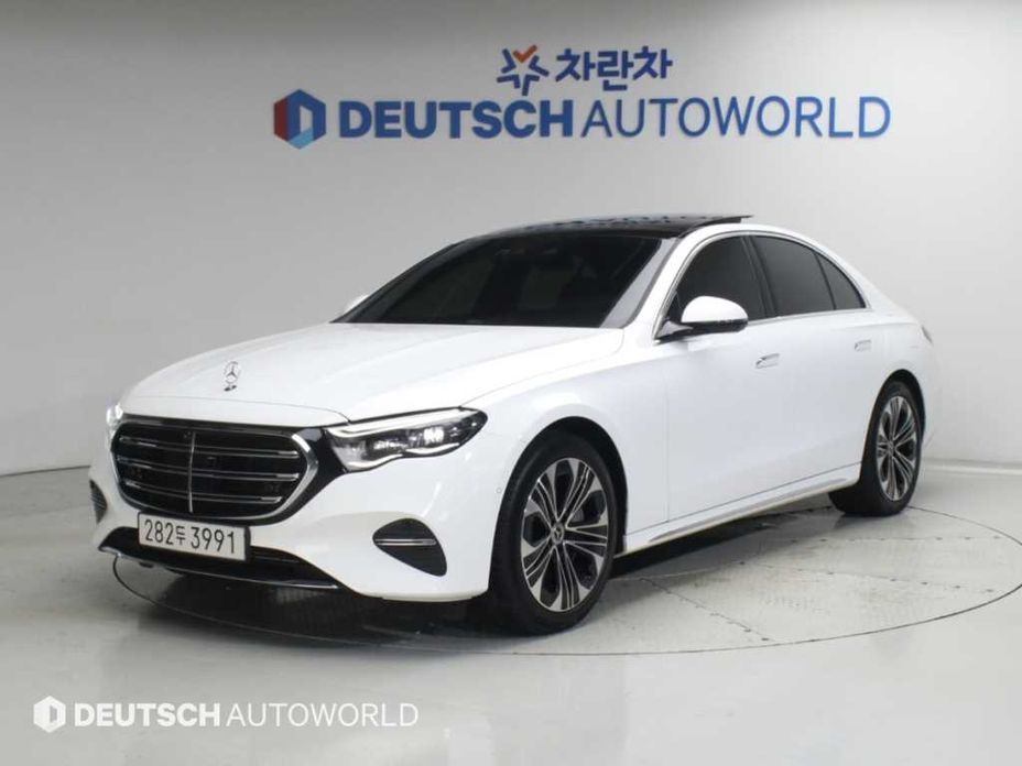 Mercedes-Benz E-Class 2025