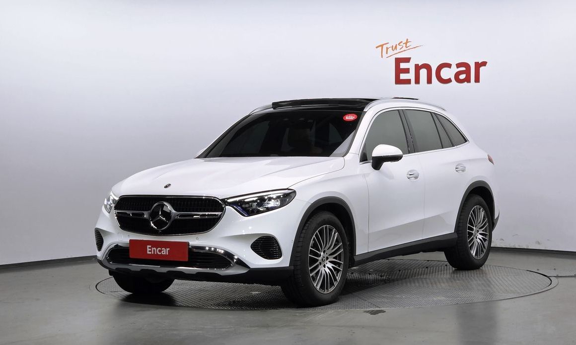 Mercedes-Benz GLC-Class 2026