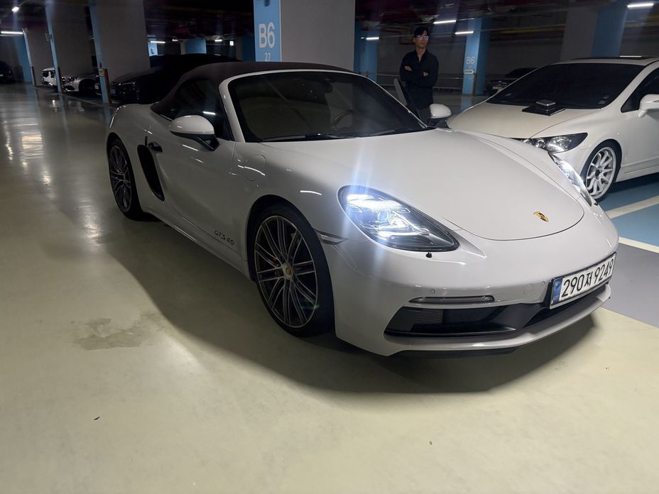 Porsche 718 2021