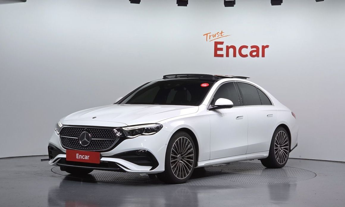 Mercedes-Benz E-Class 2025