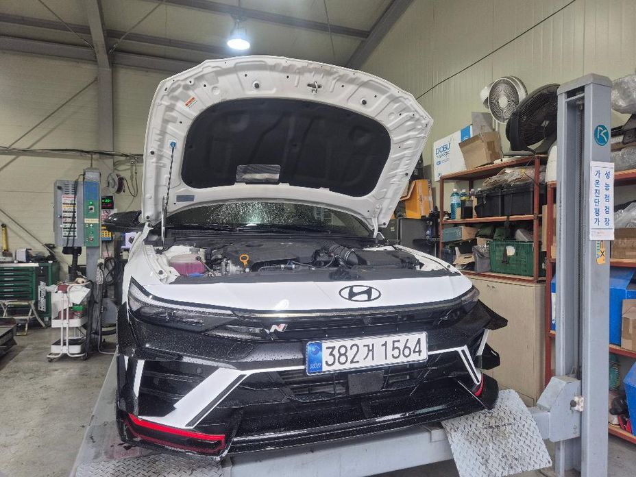 Hyundai AVANTE 2024