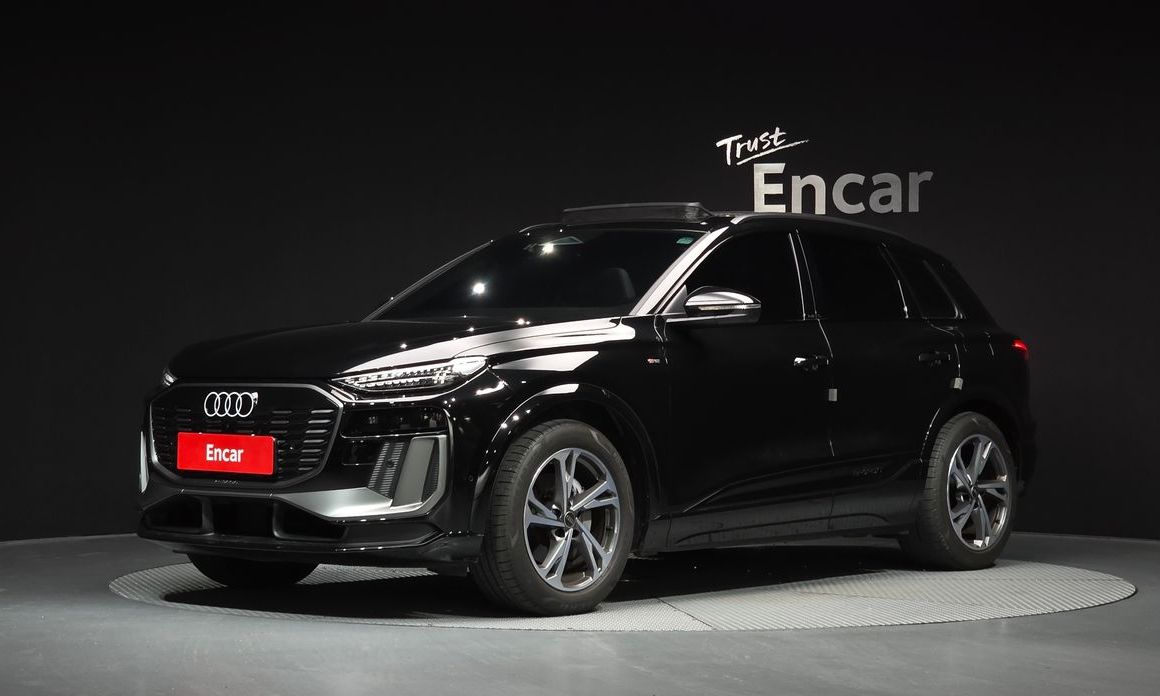Audi Q6 e-tron 2025