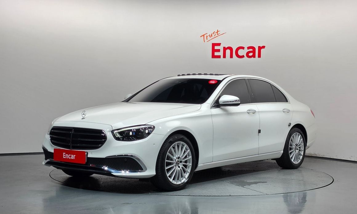 Mercedes-Benz E-Class 2021