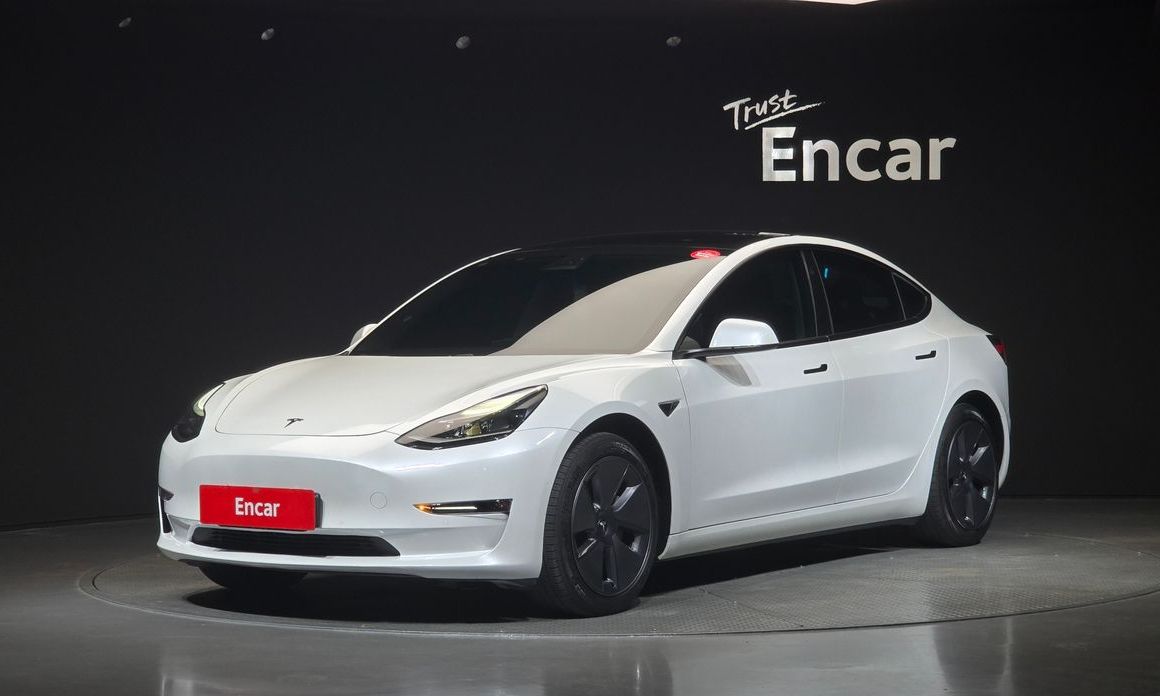 Tesla Model 3 2021