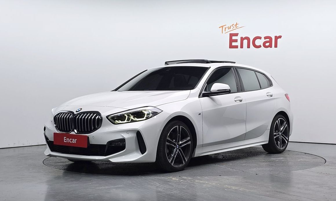 BMW 1-Series 2023