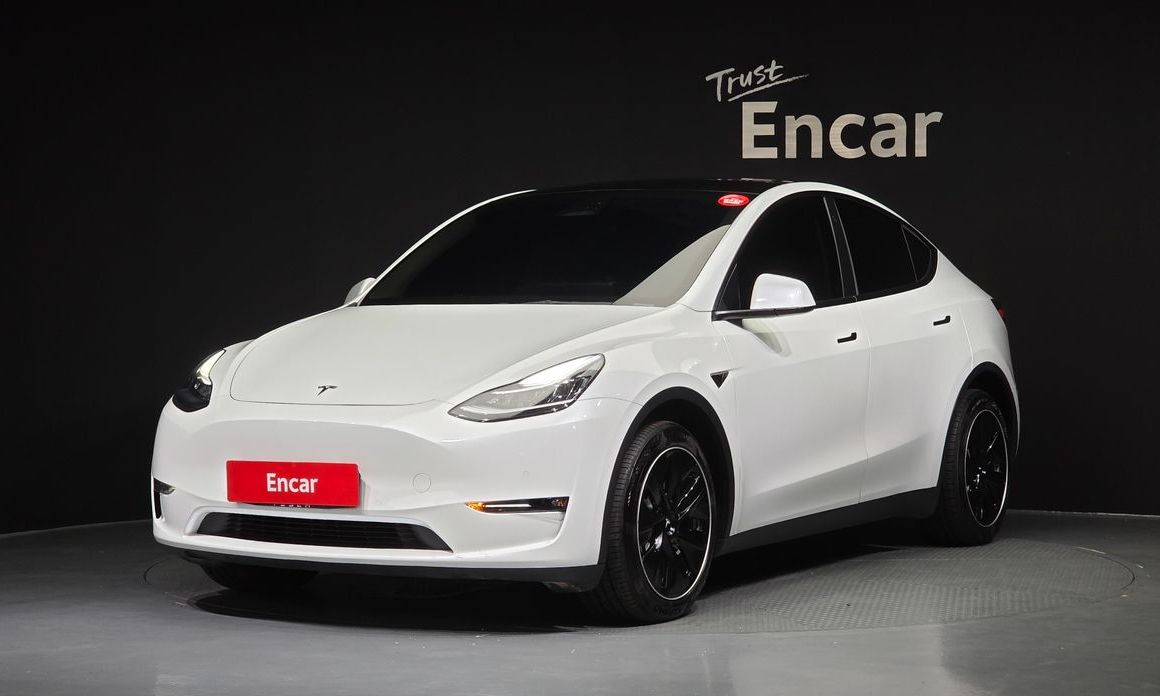 Tesla Model Y 2022