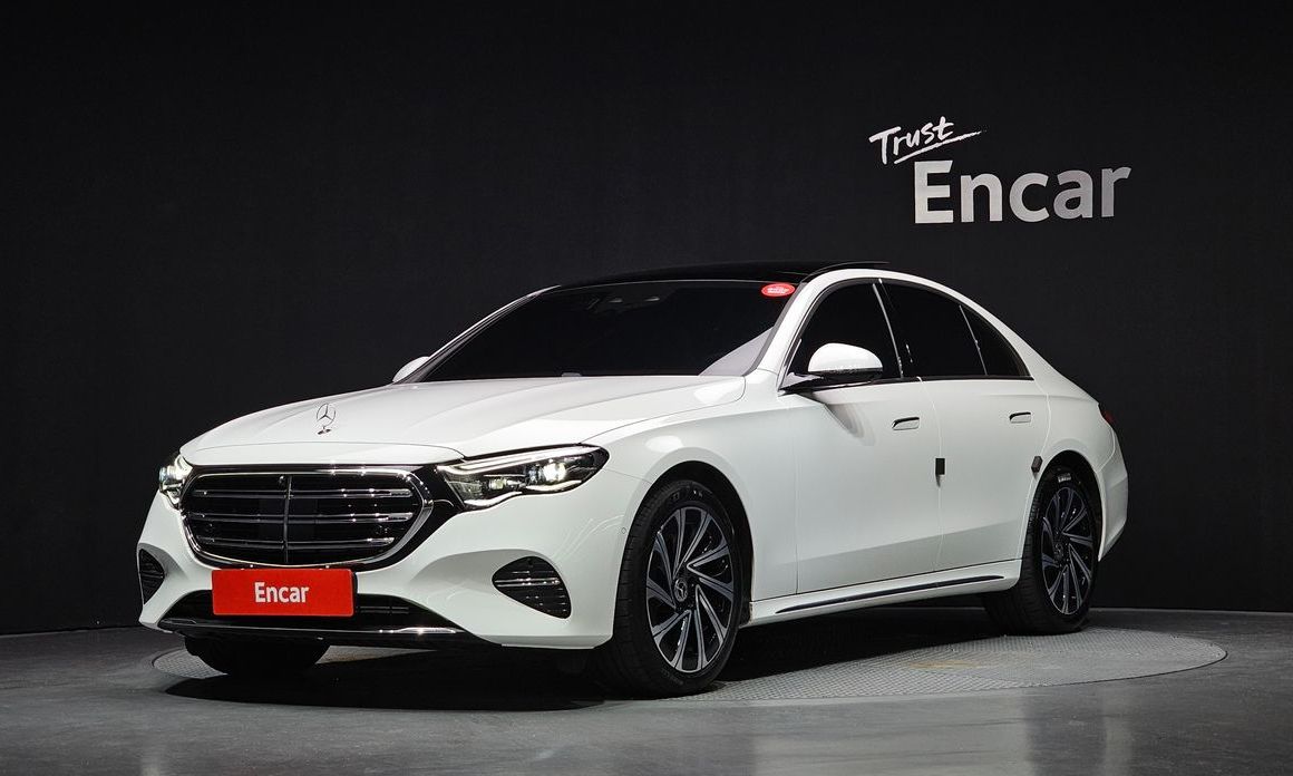 Mercedes-Benz E-Class 2026