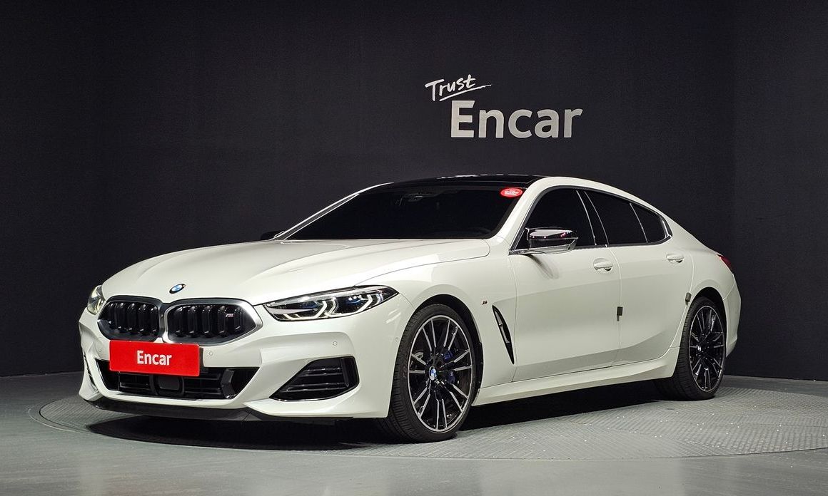 BMW 8-Series 2024