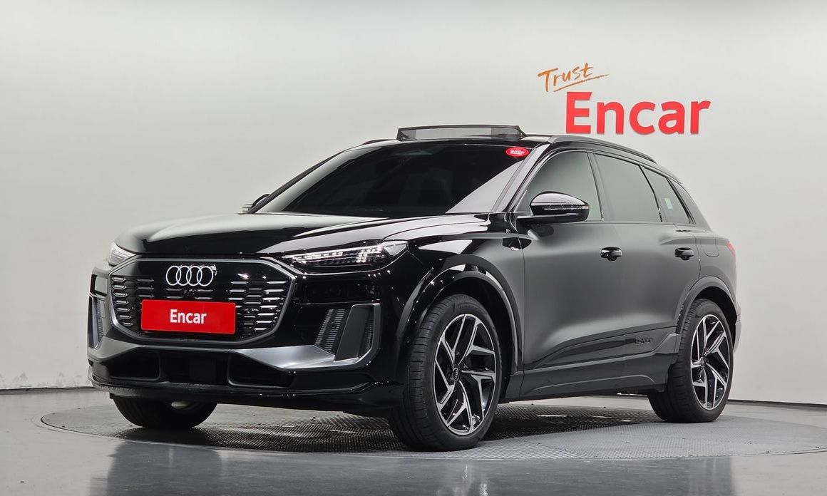 Audi Q6 e-tron 2025