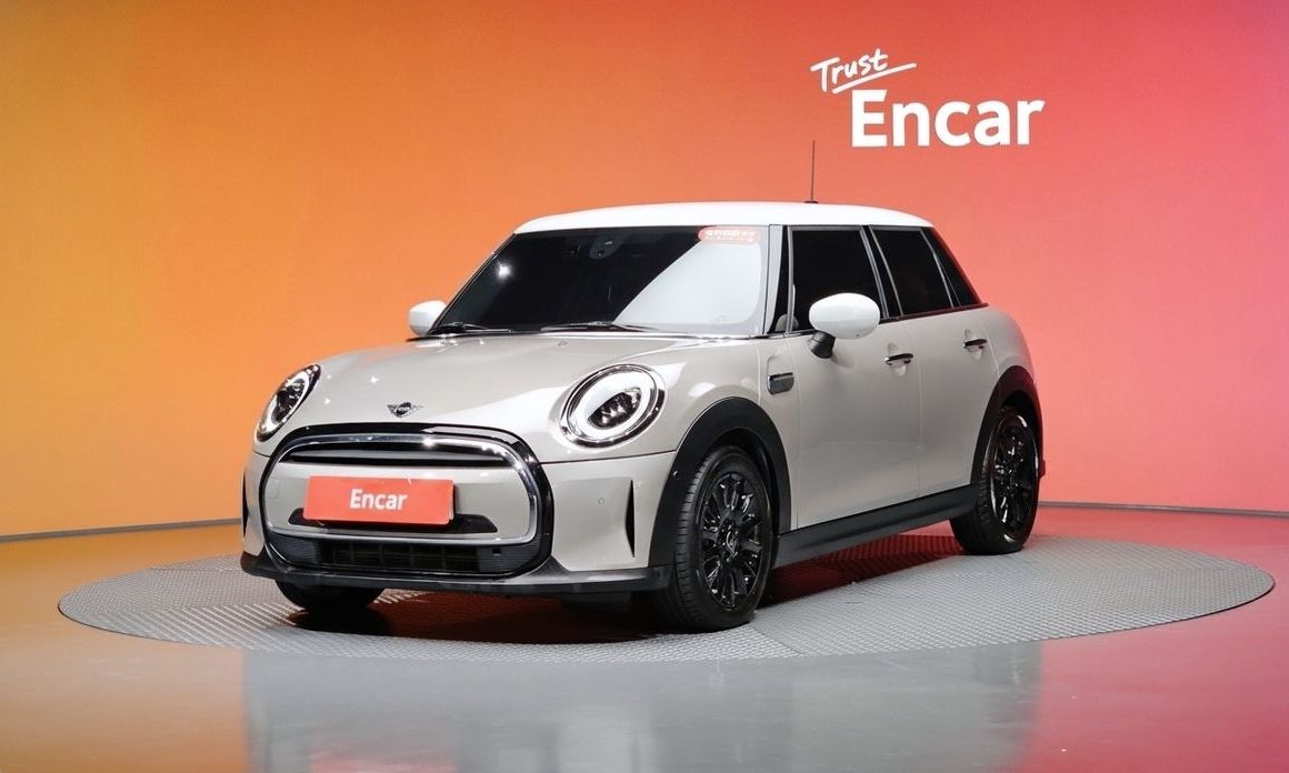Mini Cooper 2024