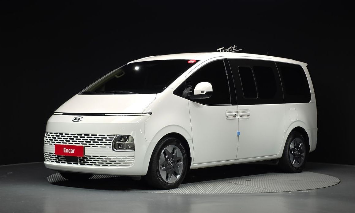 Hyundai Staria 2023