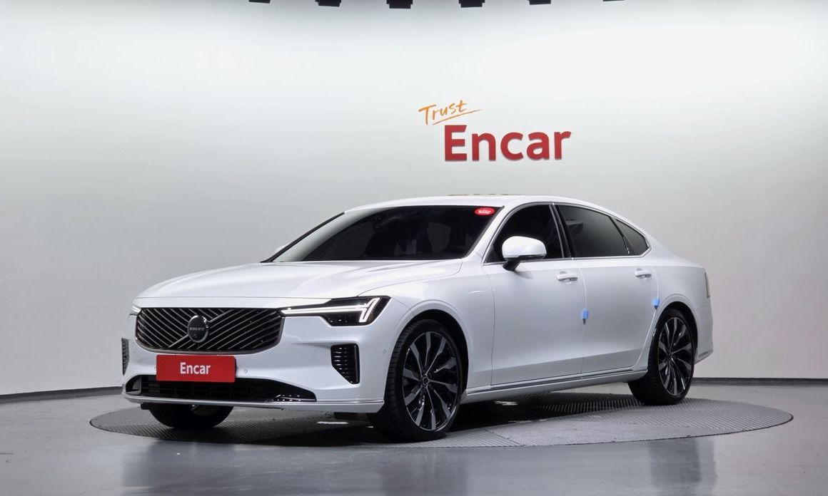 Volvo S90 2026