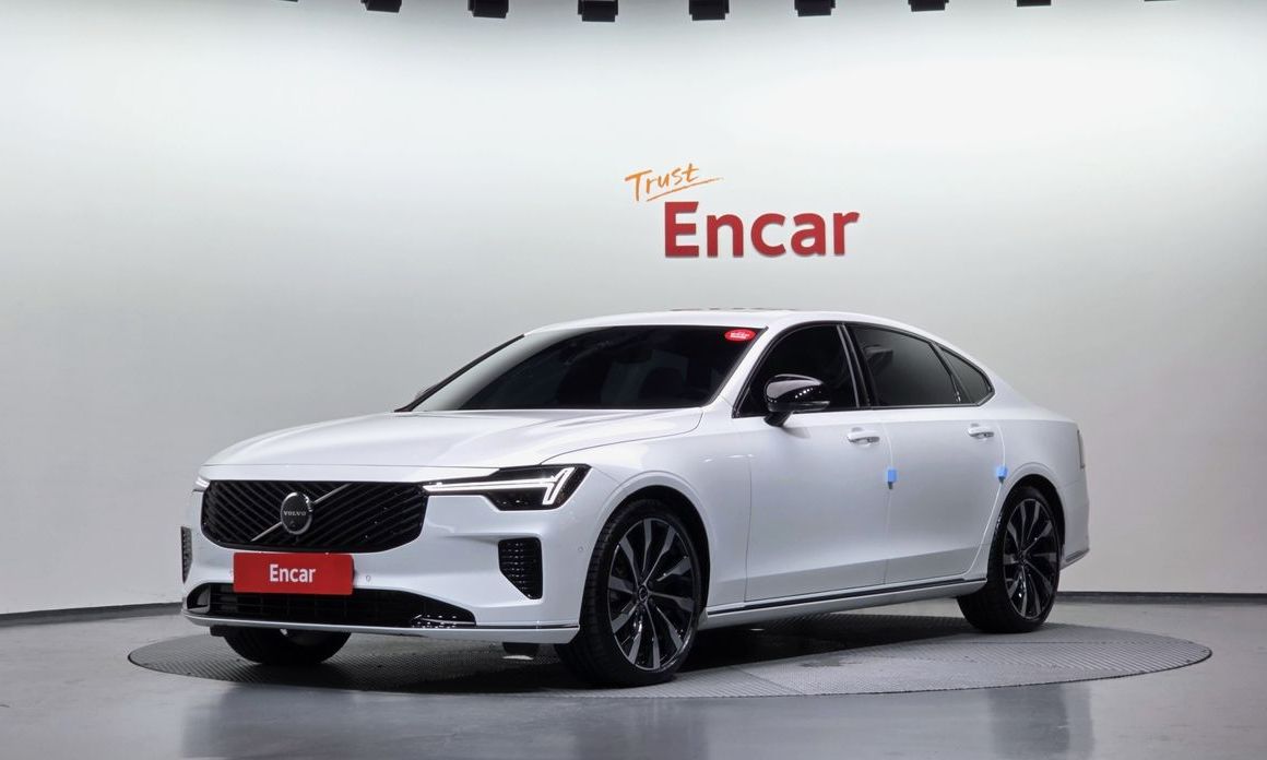 Volvo S90 2026