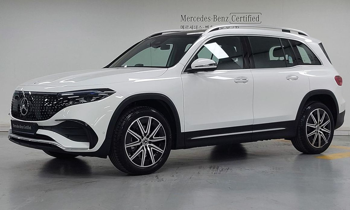 Mercedes-Benz EQB 2026
