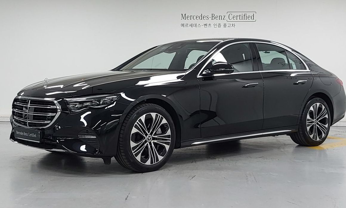 Mercedes-Benz E-Class 2025