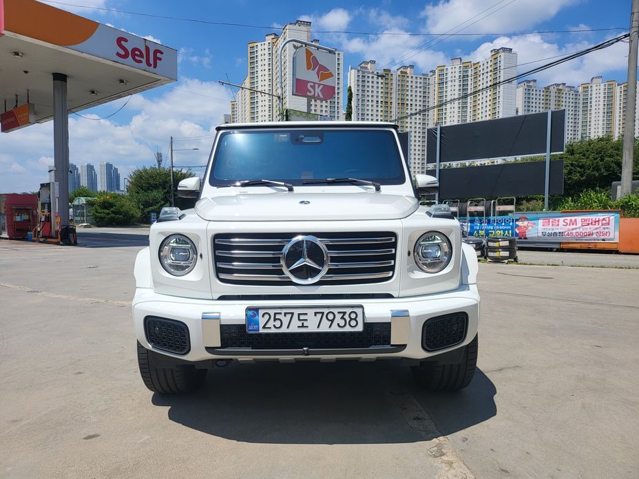 Mercedes-Benz G-Class 2025