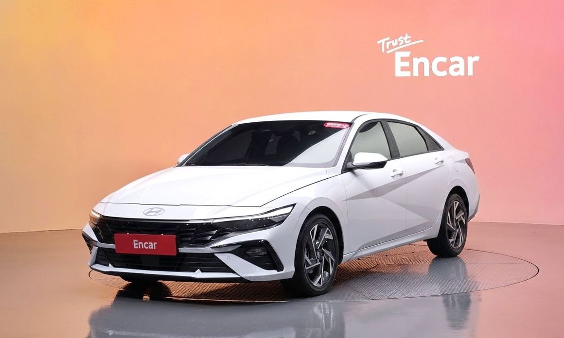 Hyundai AVANTE 2025