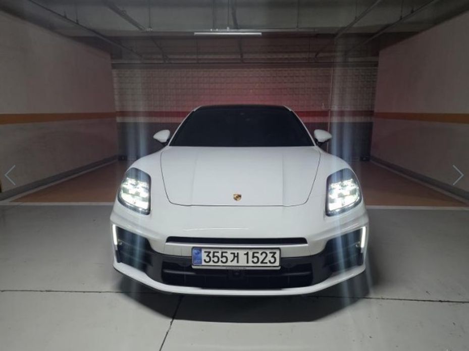 Porsche Panamera 2024