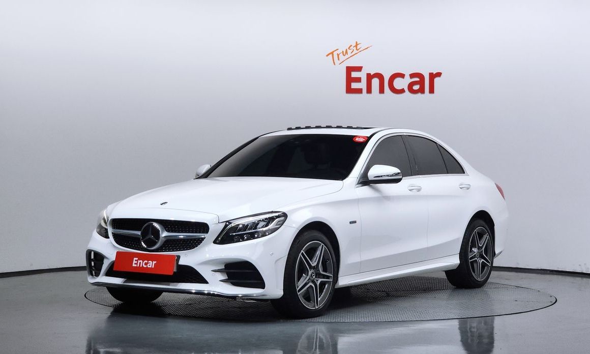 Mercedes-Benz C-Class 2020