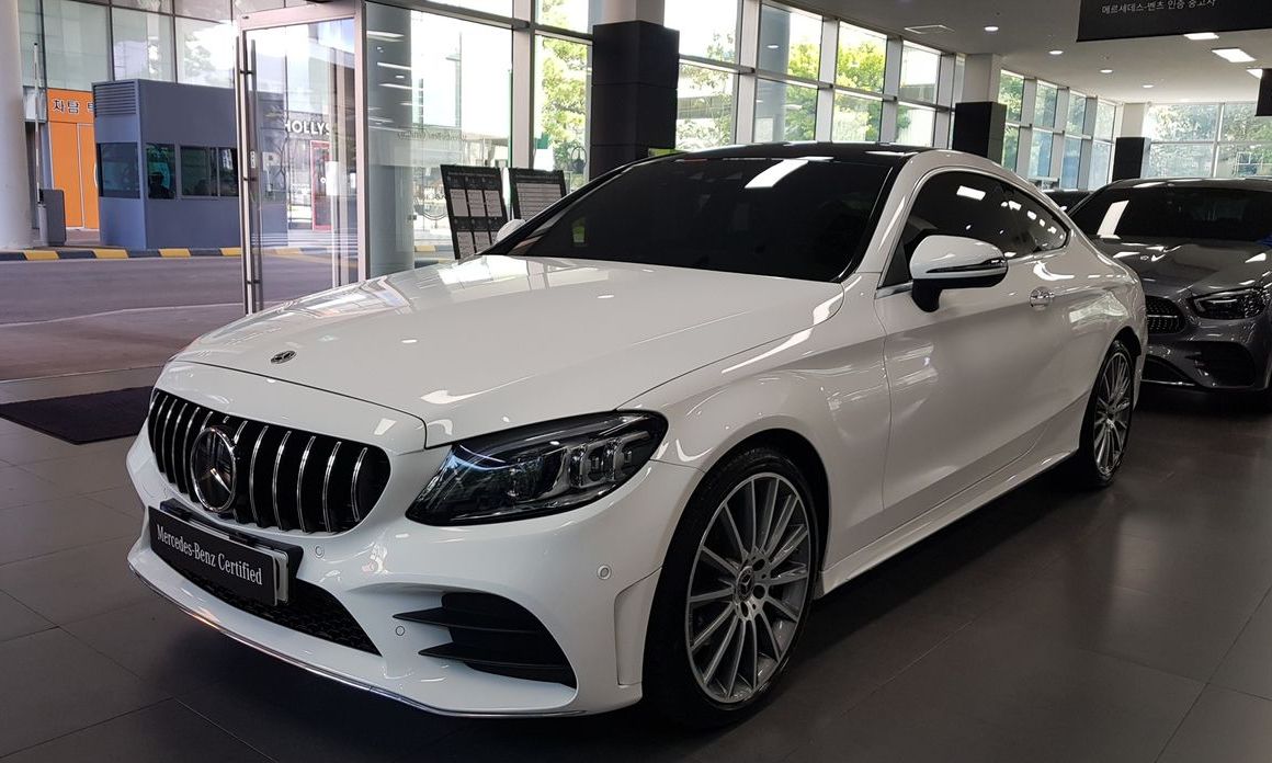 Mercedes-Benz C-Class 2023