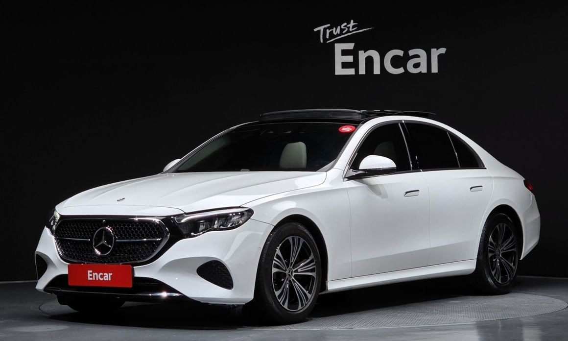 Mercedes-Benz E-Class 2025