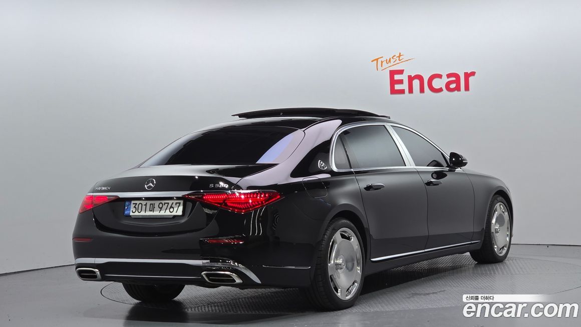 Mercedes-Benz S-Class 2022