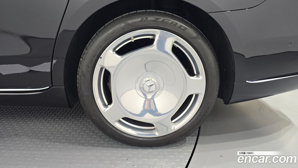 Mercedes-Benz S-Class 2022