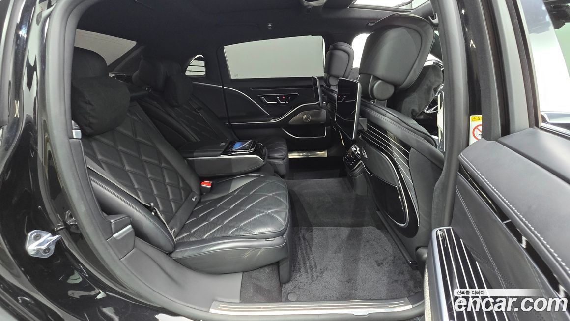 Mercedes-Benz S-Class 2022