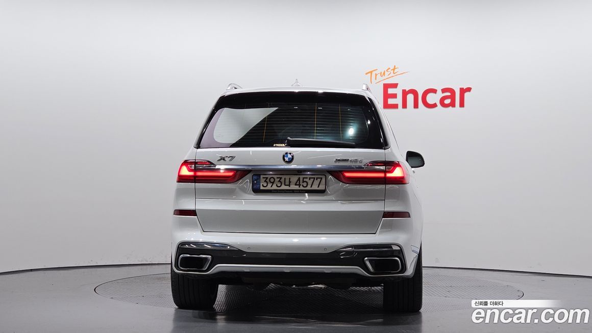 BMW X7 2022