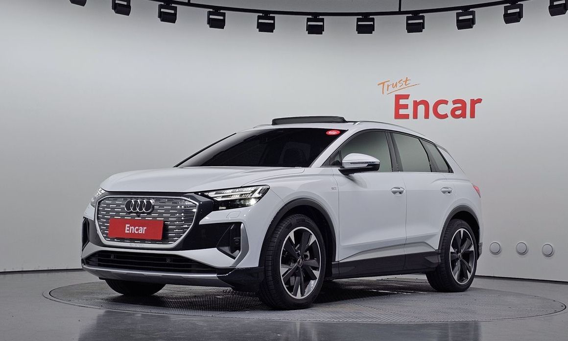 Audi Q4 e-tron 2023