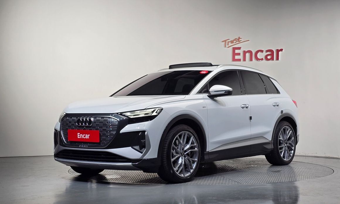 Audi Q4 e-tron 2025