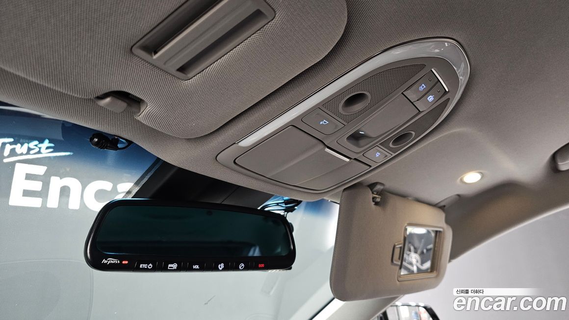 Hyundai Genesis 2015