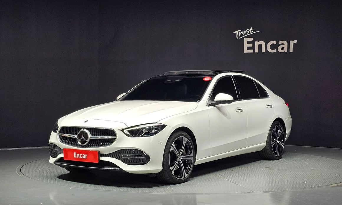 Mercedes-Benz C-Class 2023