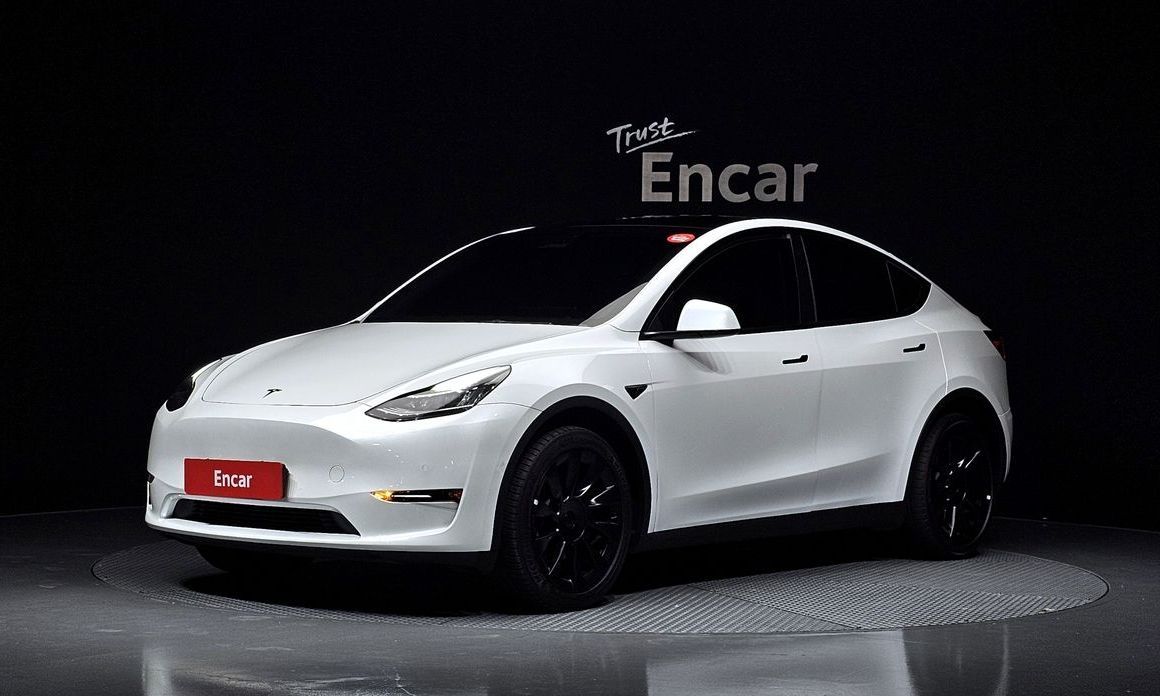 Tesla Model Y 2022