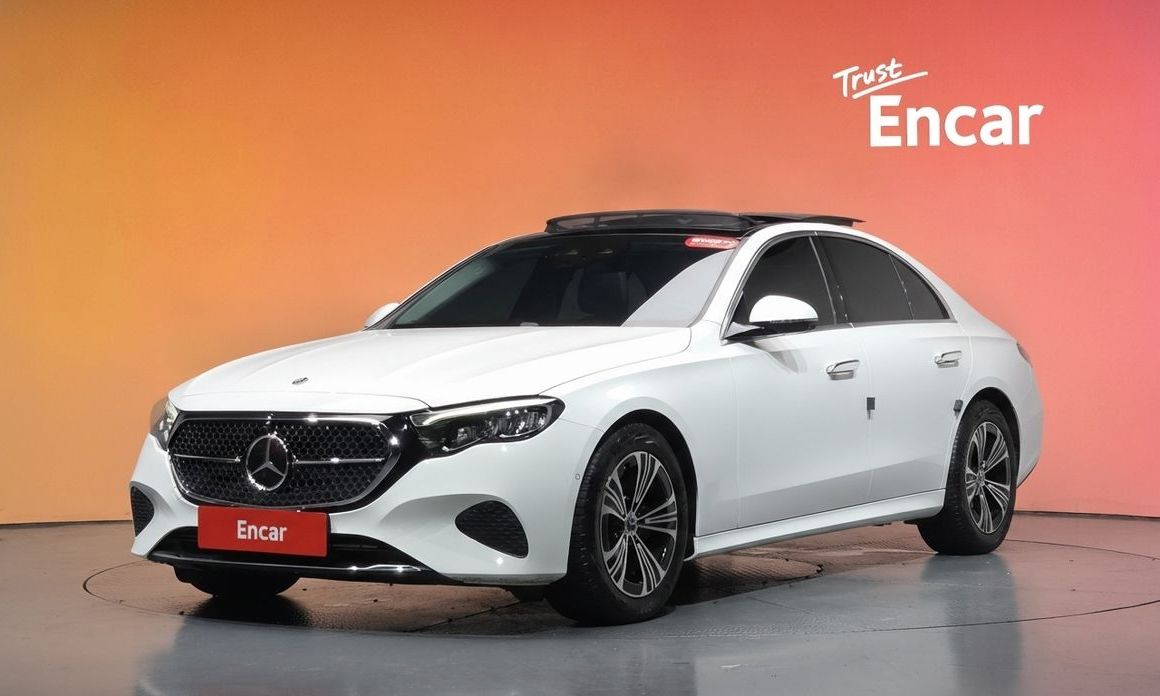 Mercedes-Benz E-Class 2025