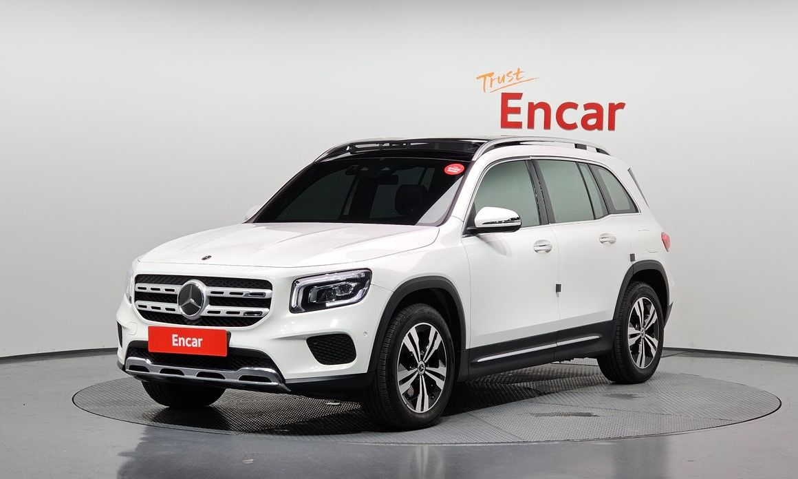 Mercedes-Benz GLB-Class 2023