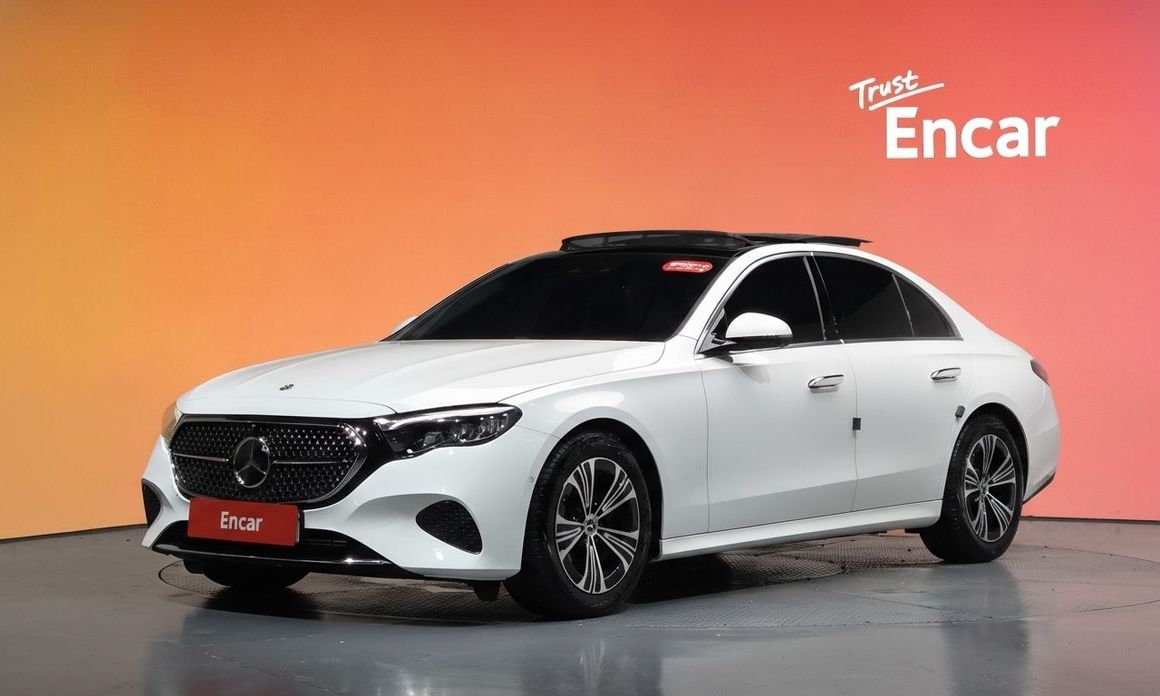 Mercedes-Benz E-Class 2025