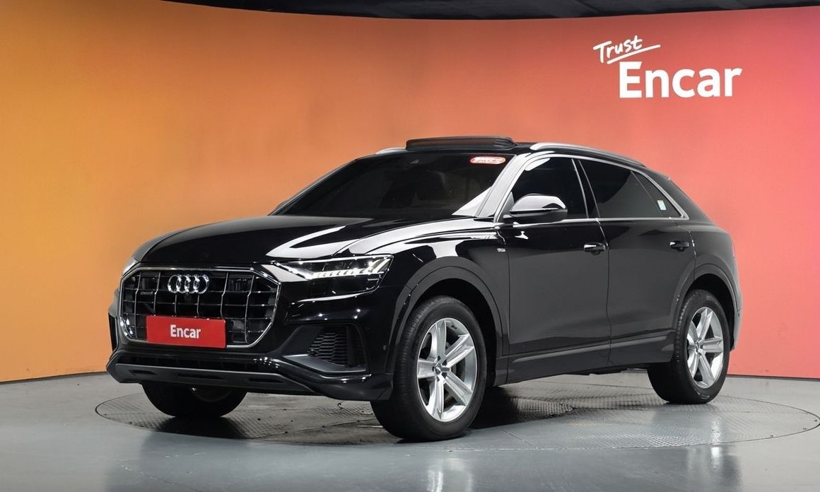 Audi Q8 2021