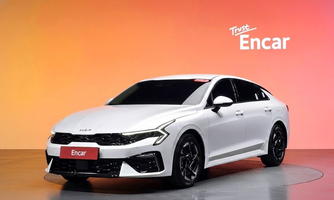 Kia K5 2025