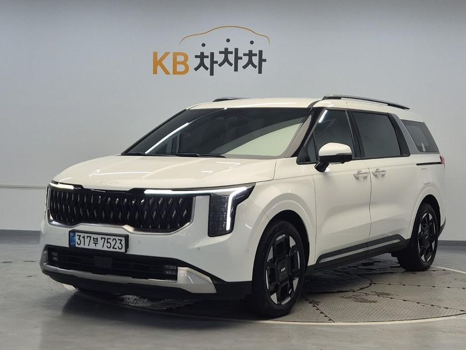 Kia Canival 2025