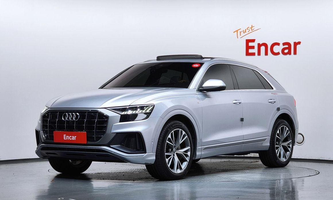 Audi Q8 2020