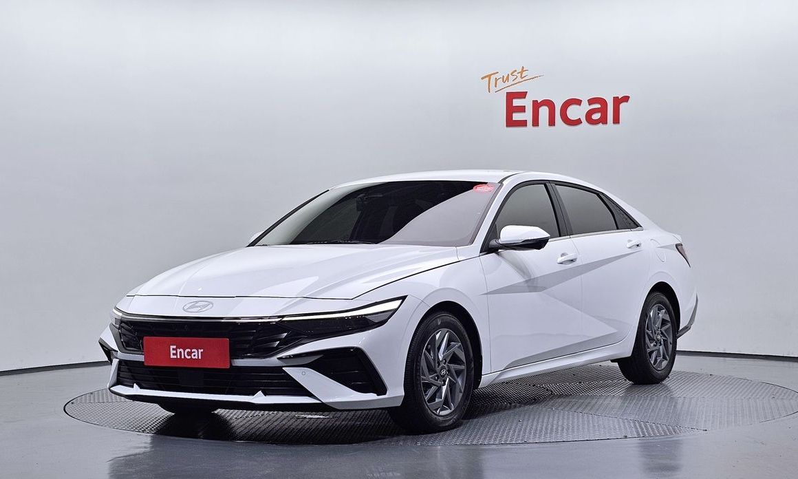 Hyundai AVANTE 2025