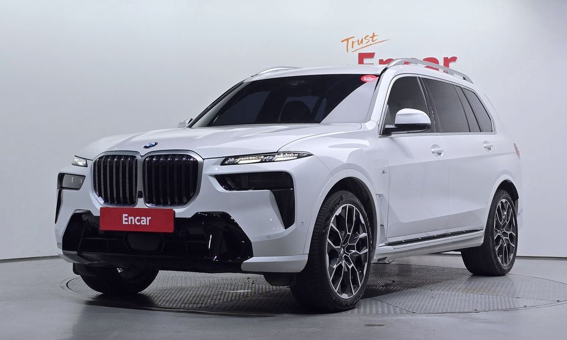 BMW X7 2025