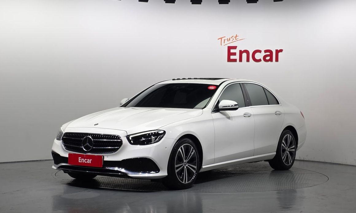Mercedes-Benz E-Class 2021