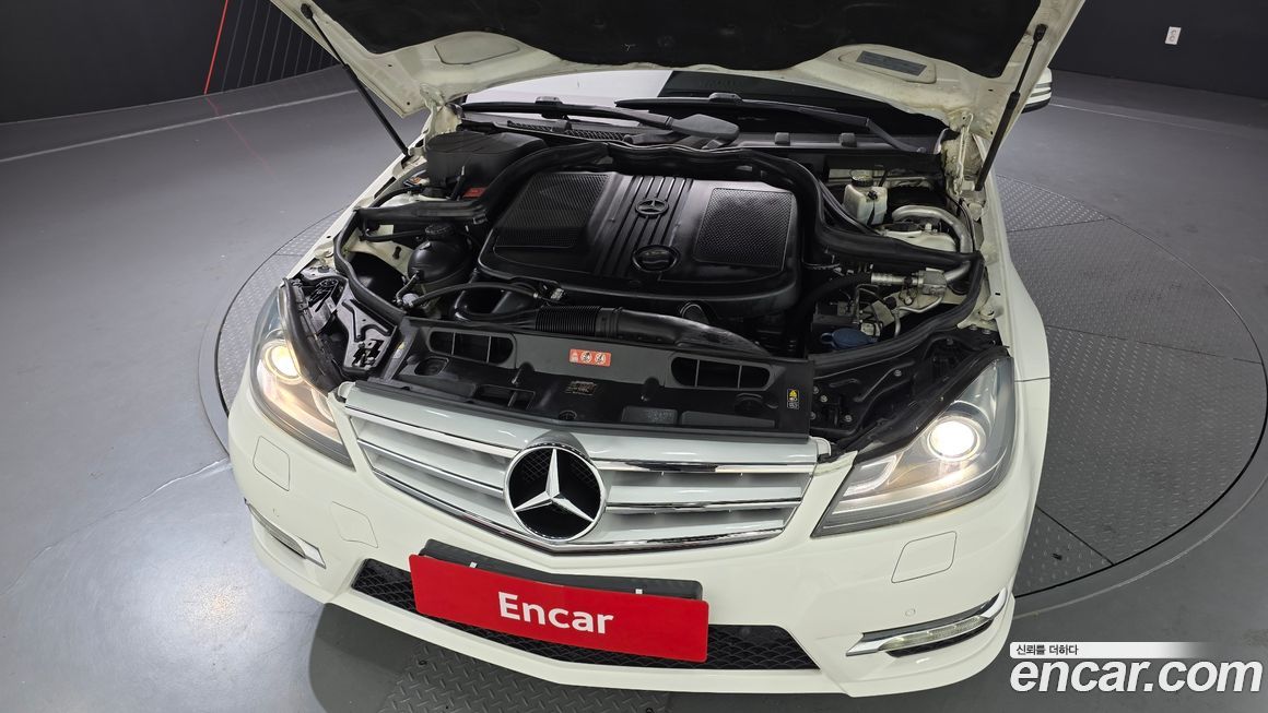 Mercedes-Benz C-Class 2013